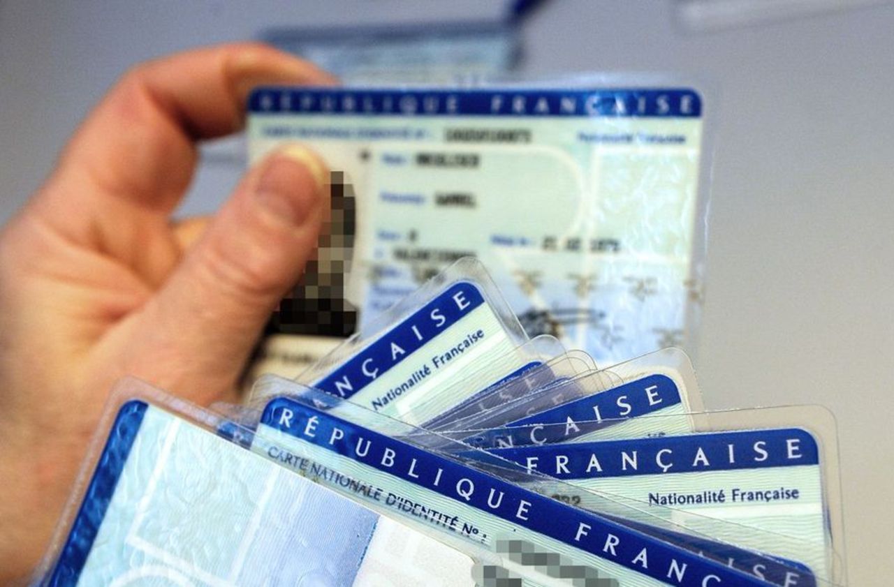 Carte Nationale D Identite Vers Une Mesure Pour Indiquer Ou Vos Enfants Ont Grandi Le Parisien