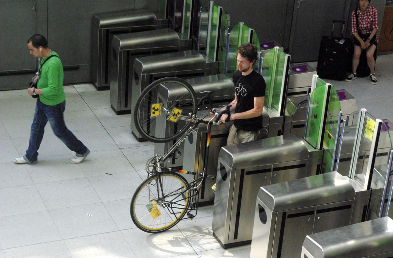 Ces interdits du métro parisien que vous ignorez peut-être - Le Parisien