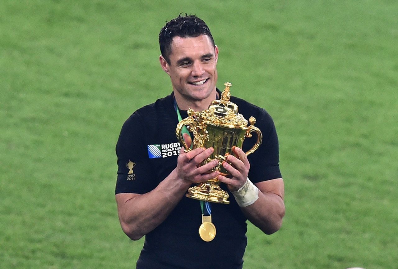 USAP - La légende du rugby Dan Carter annonce sa retraite 