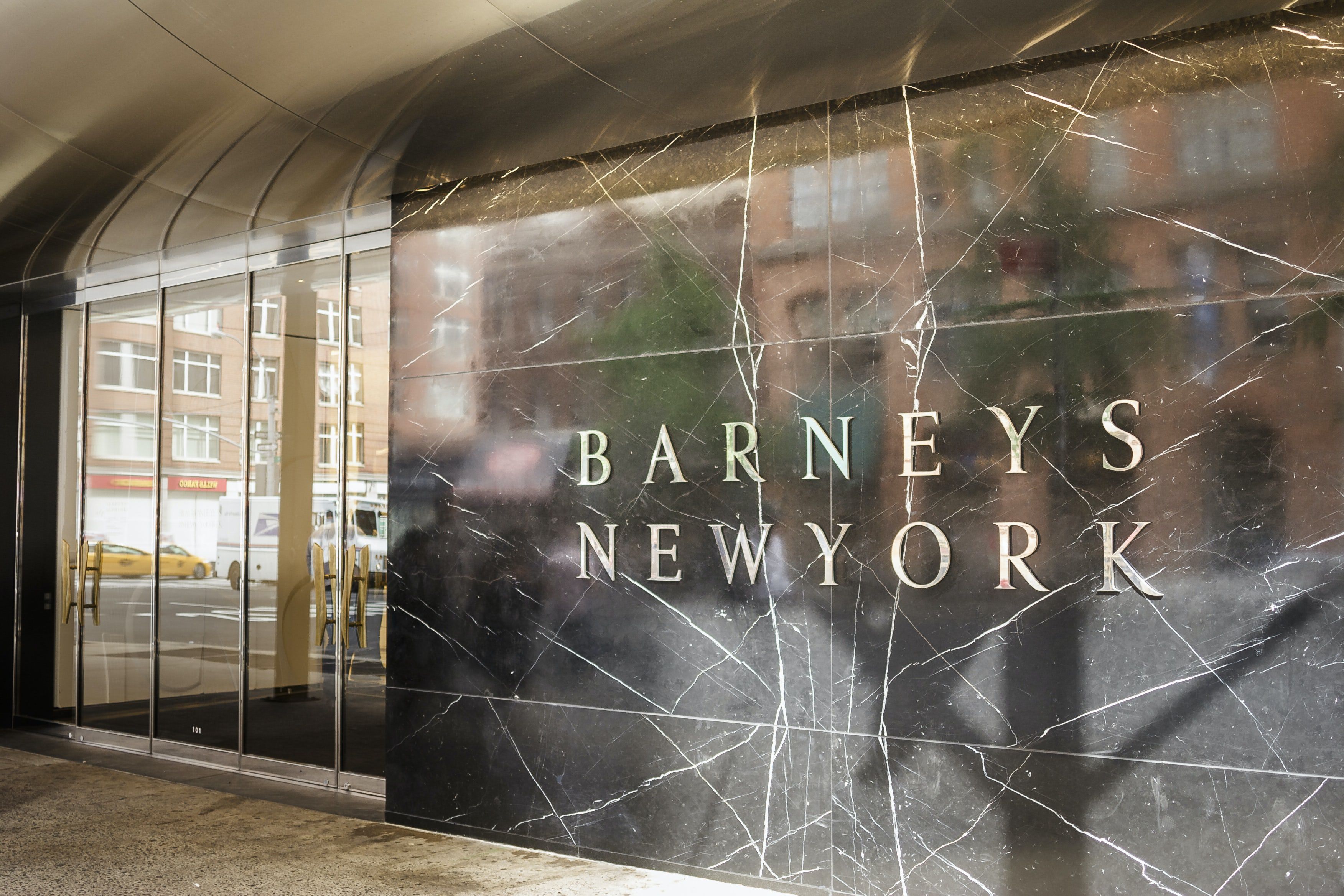 Barneys' Las Vegas store to close as company seeks bankruptcy protection