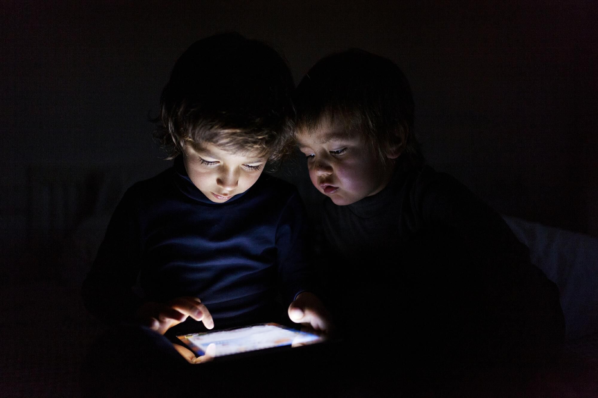 Les écrans rendent-ils vraiment les enfants autistes? – L'Express