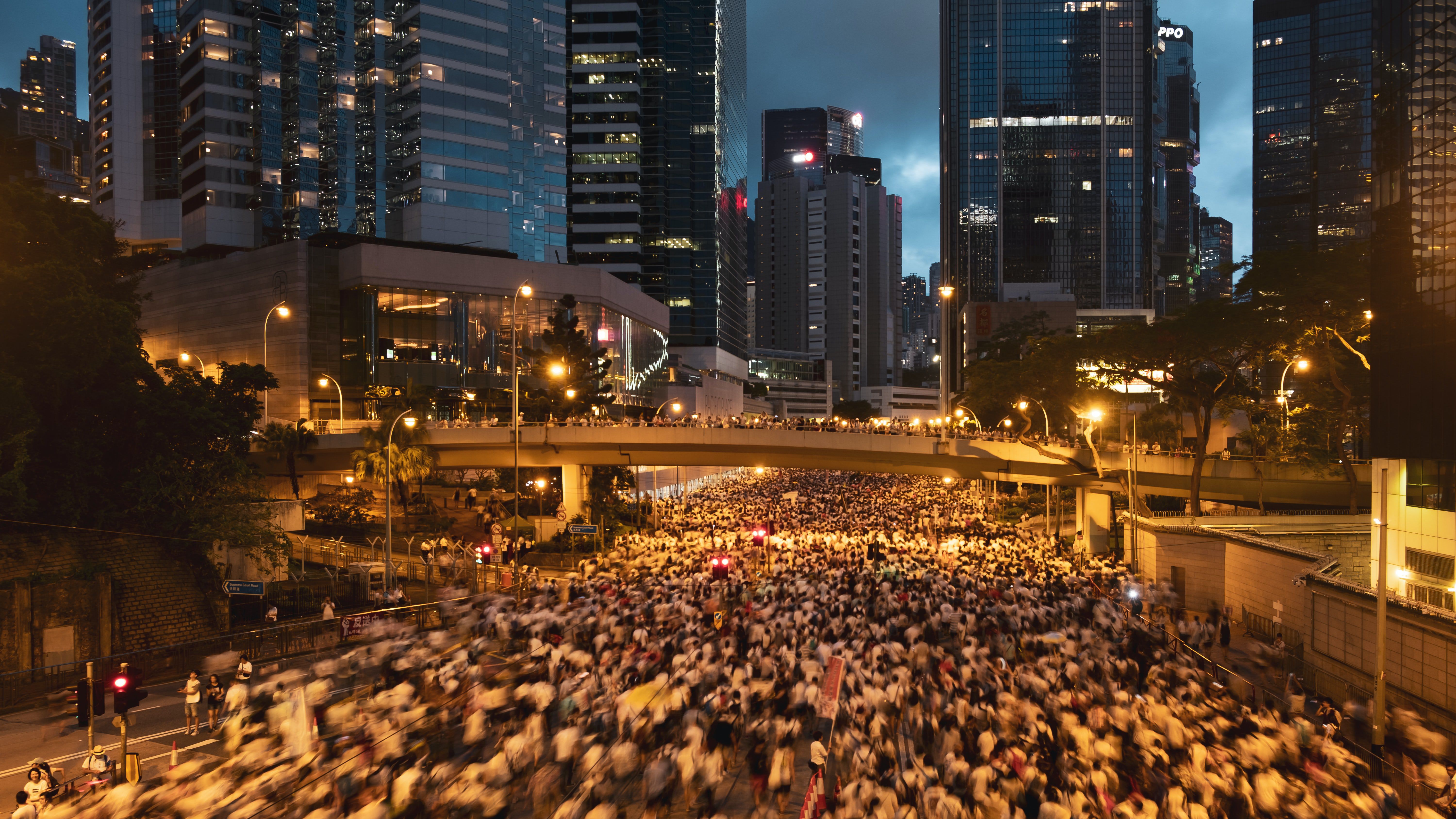 Luxury Shares Jump After LVMH Powers Through Hong Kong Protests