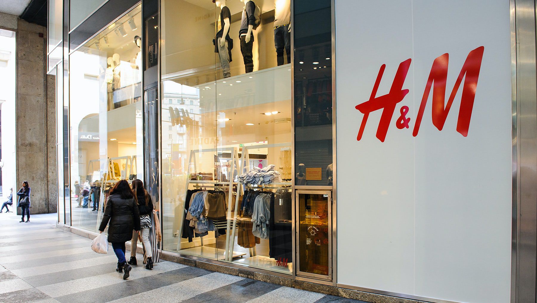H&M Group sales up 12% despite turbulent economic backdrop