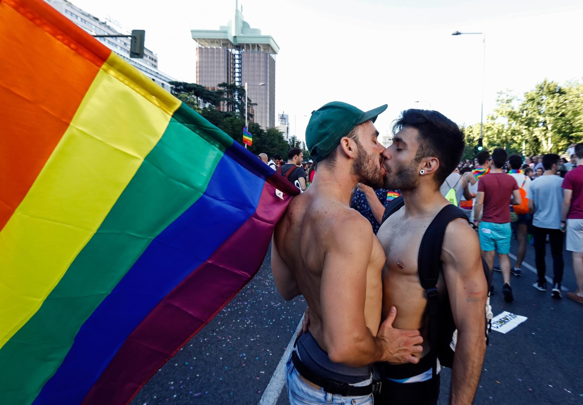 VIH : une situation «extrêmement préoccupante» chez les jeunes homosexuels  français – Libération