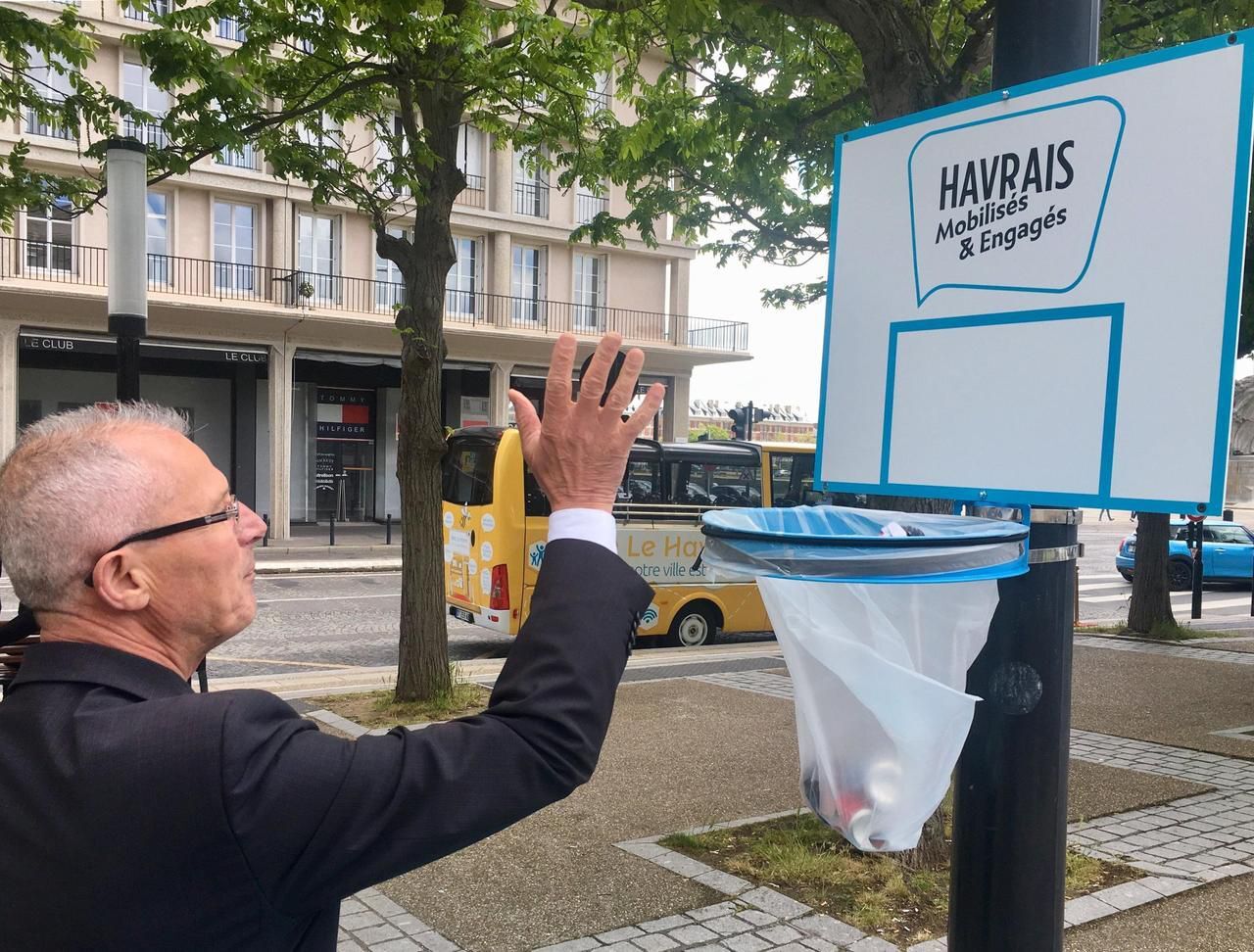 Le Havre : des panneaux de basket à la place des poubelles